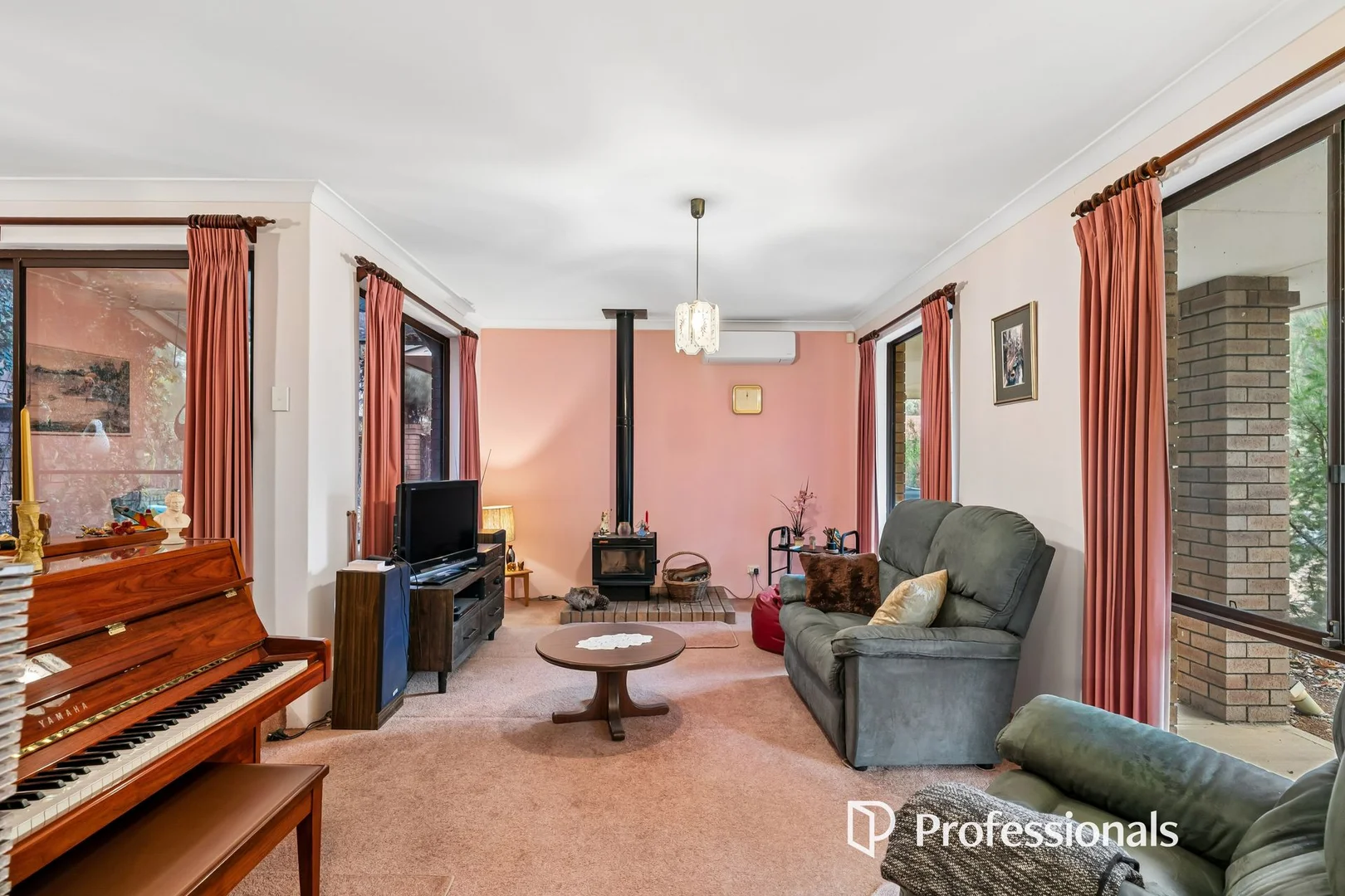 Additional image 3 of 71 Grove Road, Lesmurdie WA 6076