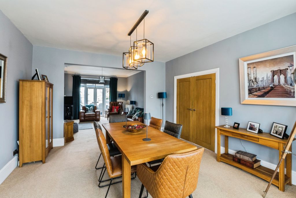 Additional image 13 of 5 bed semi-detached house for saleMythop Road, Lytham St. Annes FY8