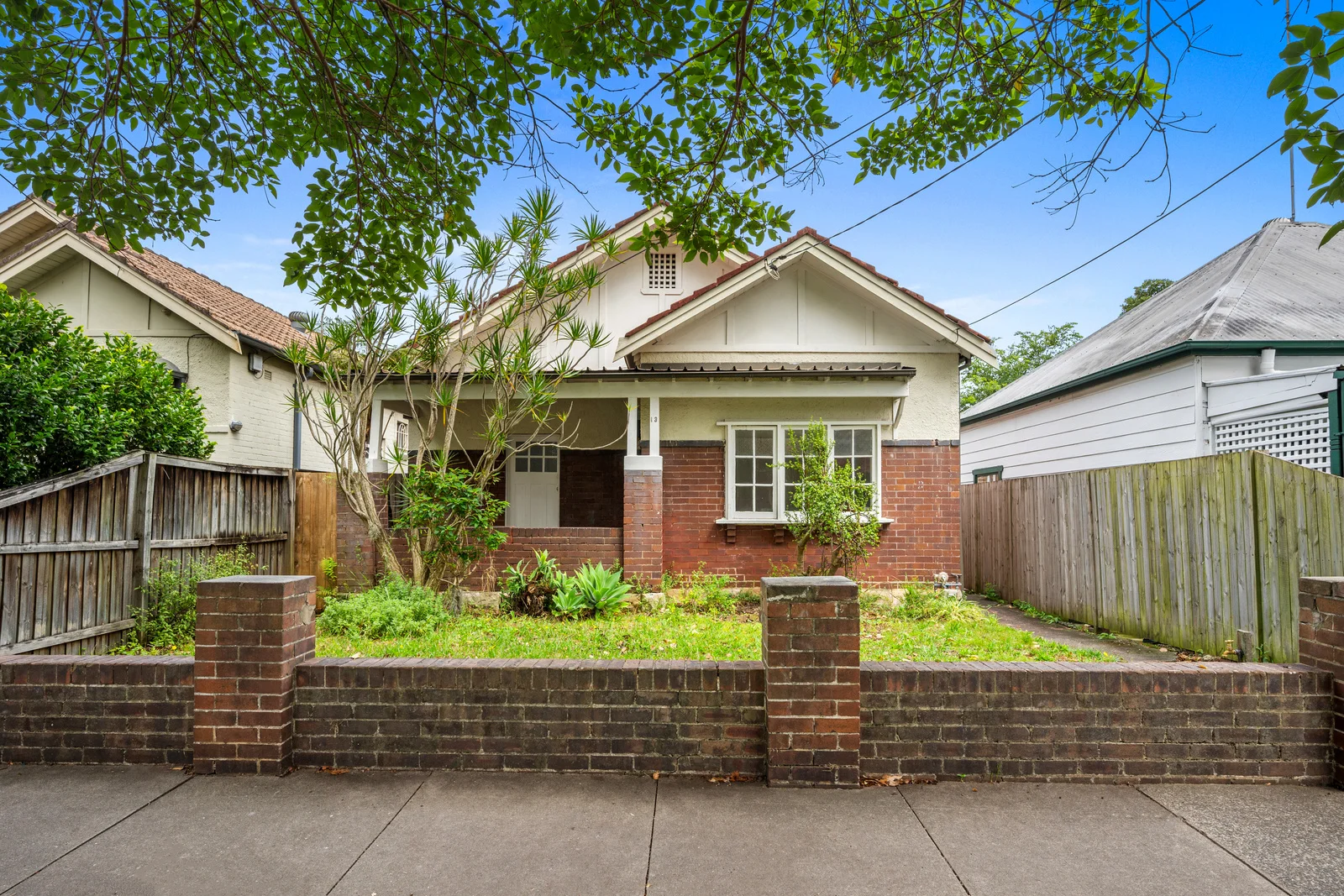 13 Hugh Street, Ashfield NSW 2131