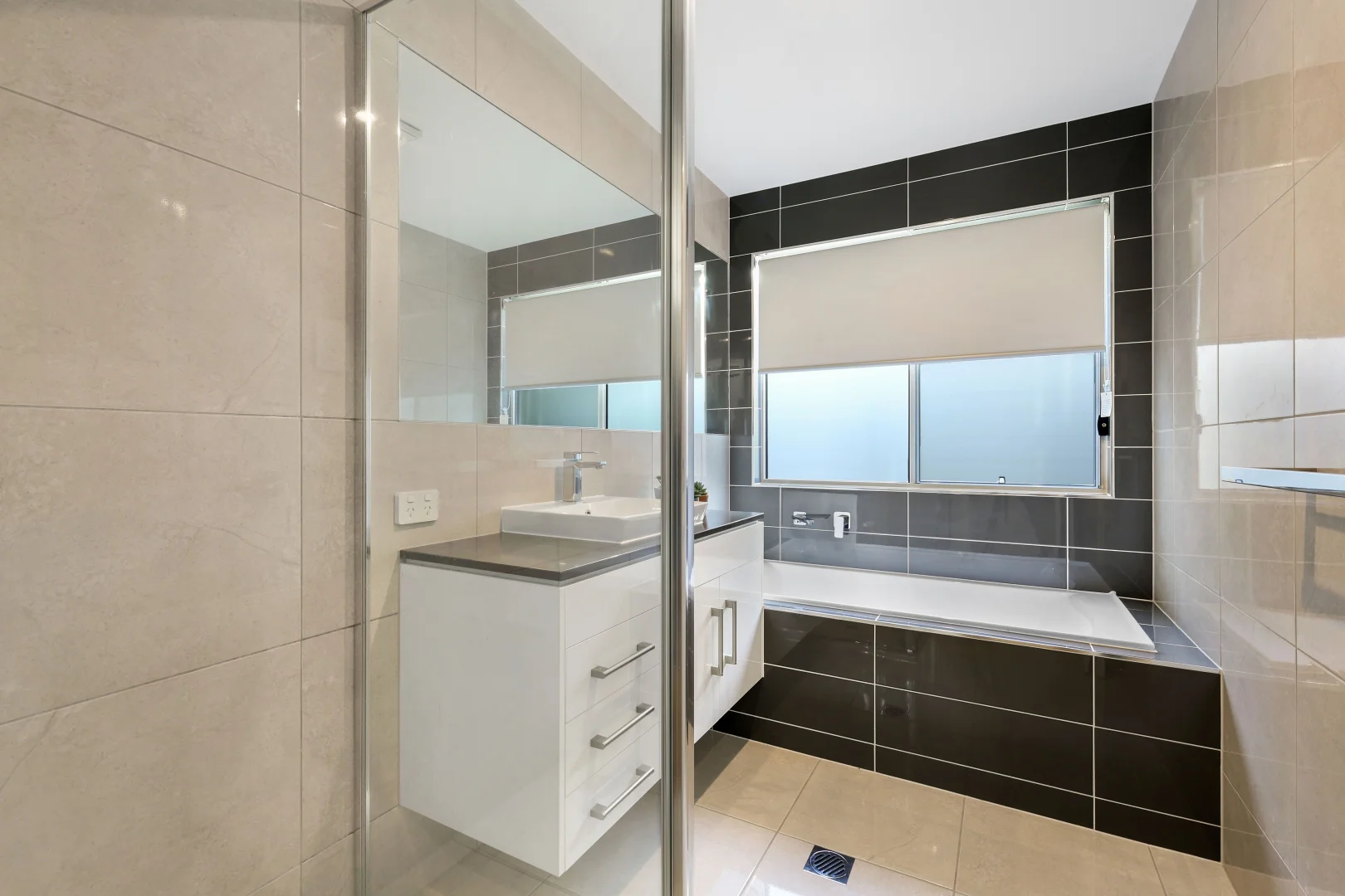 Additional image 12 of 3/9 Grace View Street, Darling Heights QLD 4350