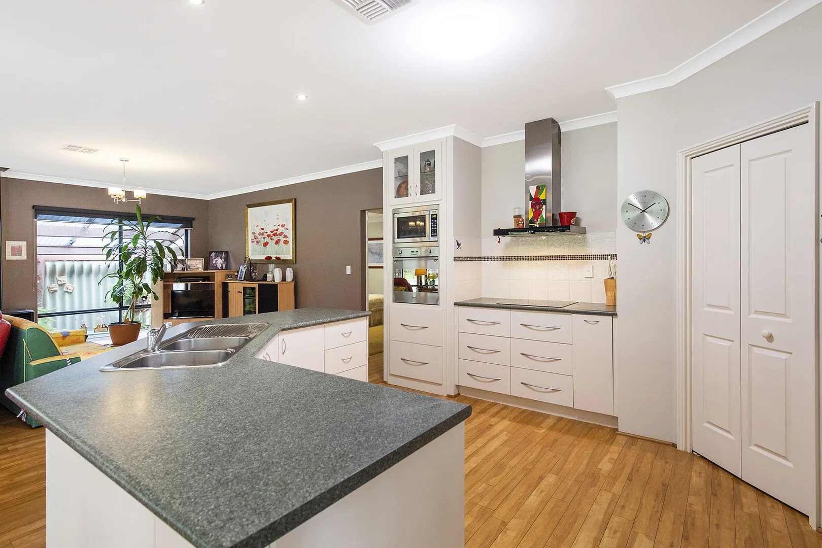 Additional image 10 of 24 Koolyanga Place, Greenfields WA 6210