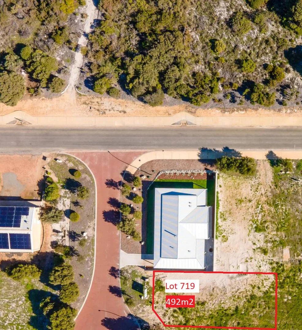 Additional image 2 of 8 Long Street, Leeman WA 6514