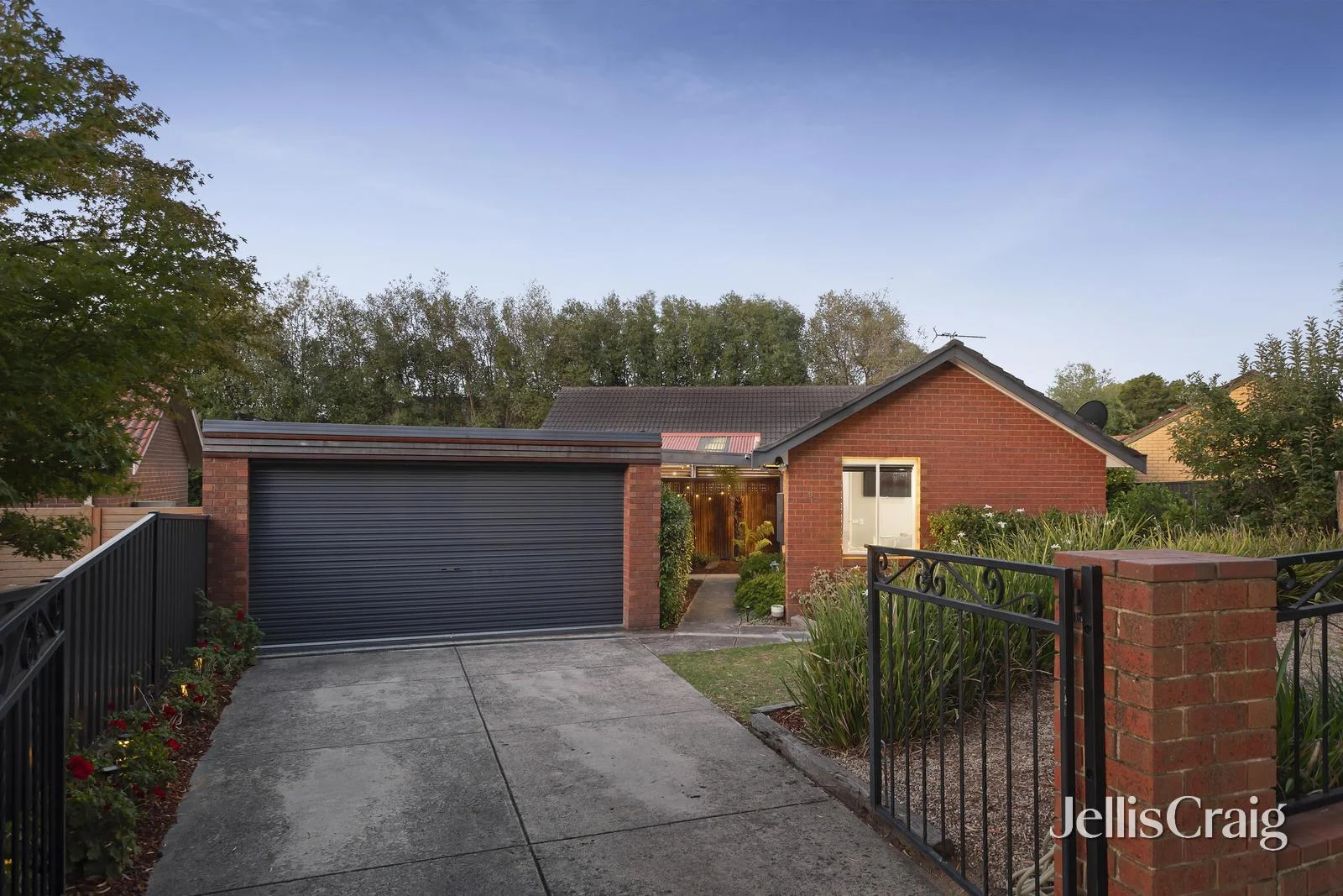 9 Carol Hancock Place, Croydon North VIC 3136