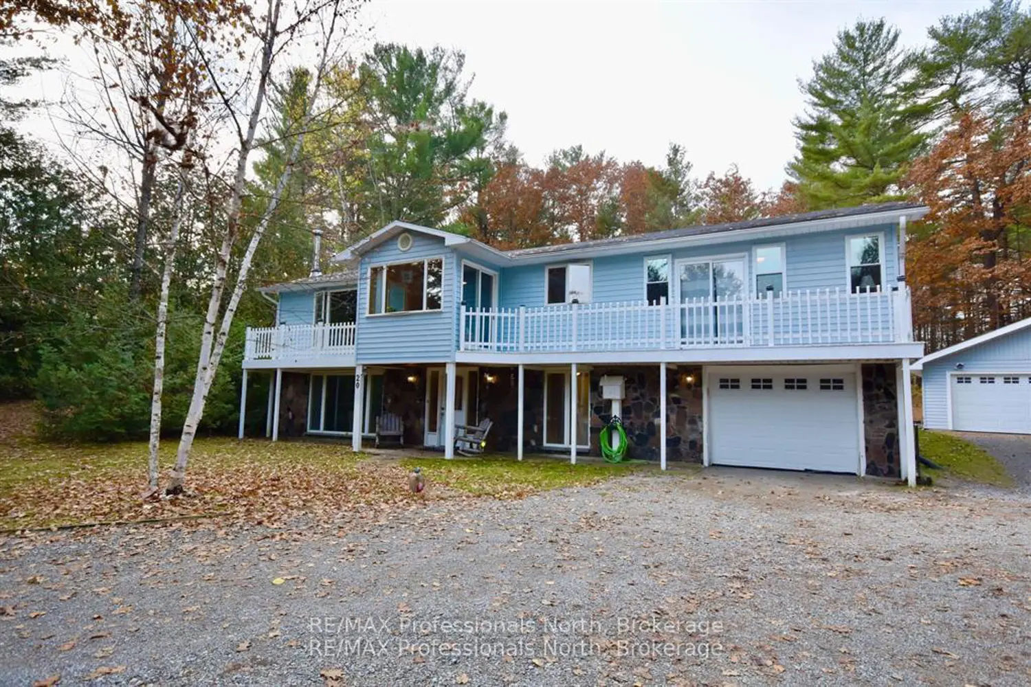 20 Coulter Lane photo 4