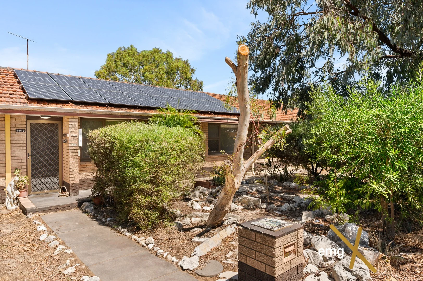 2/155 Healy Road, Hamilton Hill WA 6163