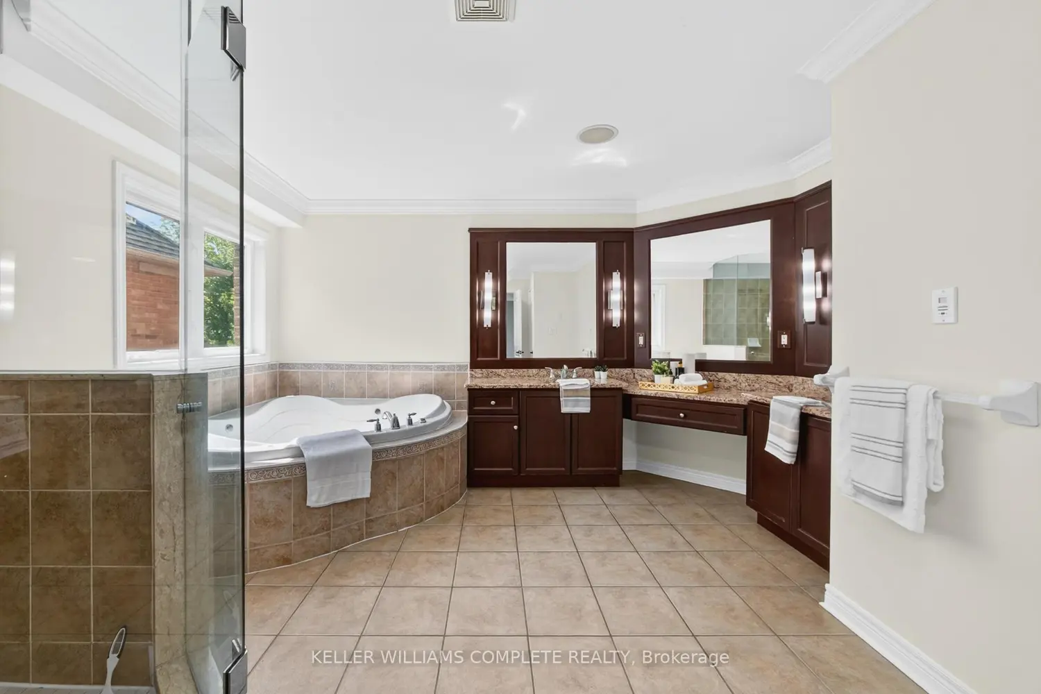 Additional image 13 of 3322 Fox Run Circle