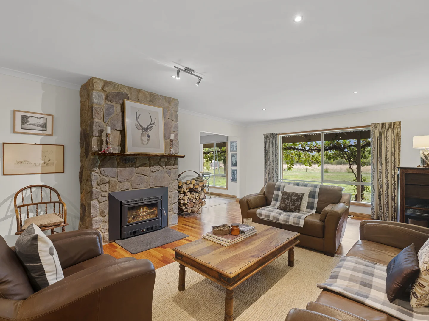 Additional image 5 of 219 Ogilvies Road, Mansfield VIC 3722