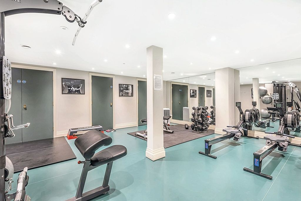 Additional image 26 of 3 bed flat for saleKings Drive, Midhurst GU29