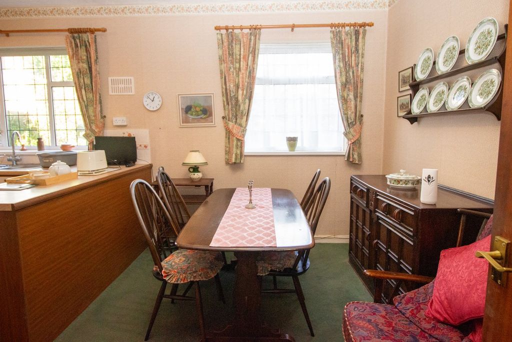 Additional image 6 of 3 bed detached house for saleColhugh Street, Llantwit Major CF61