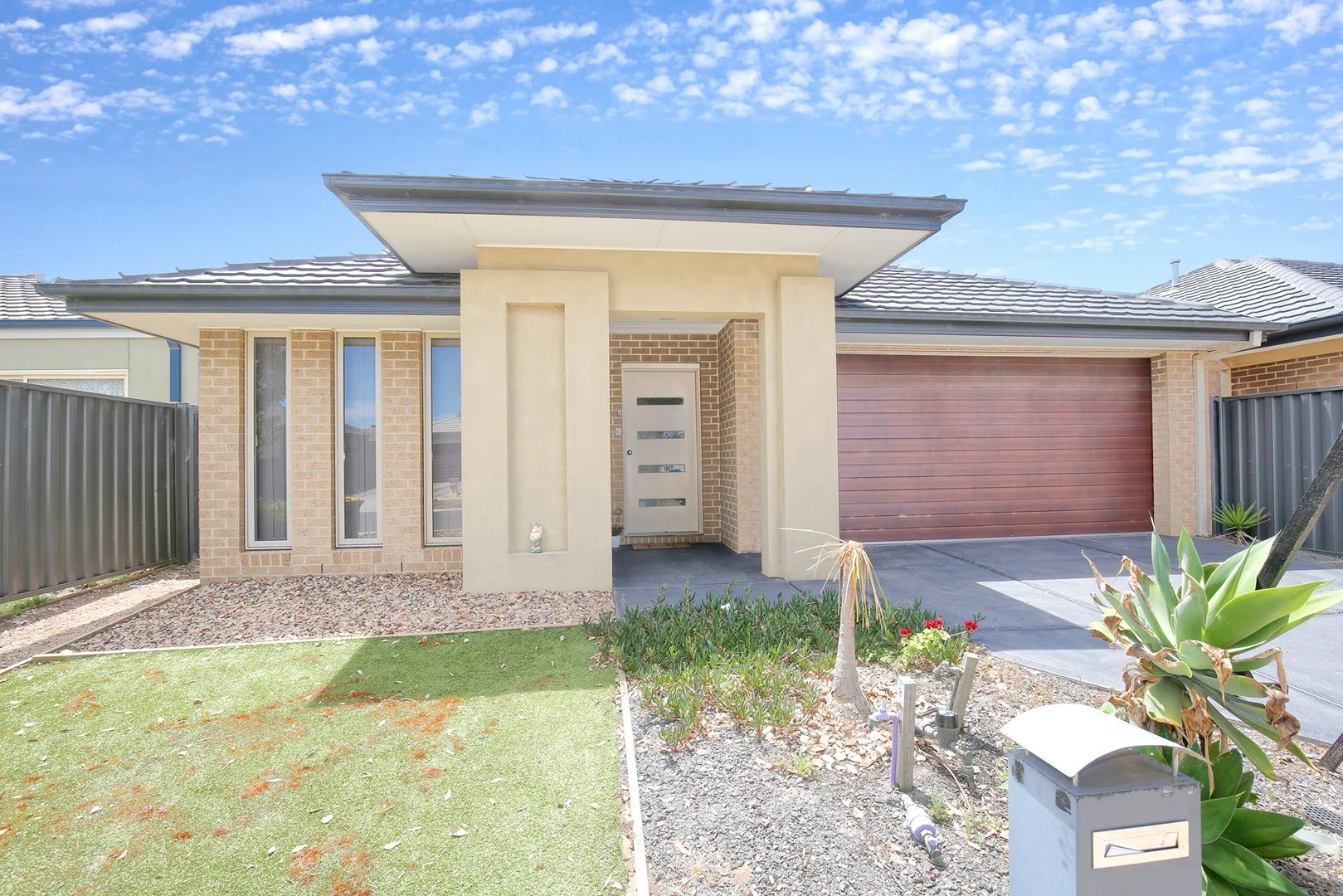 26 Edenvale Street, Manor Lakes VIC 3024