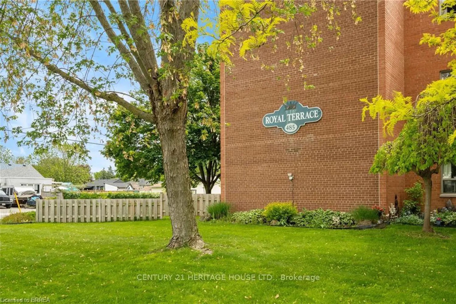 485 Thorold Road 323 photo 3