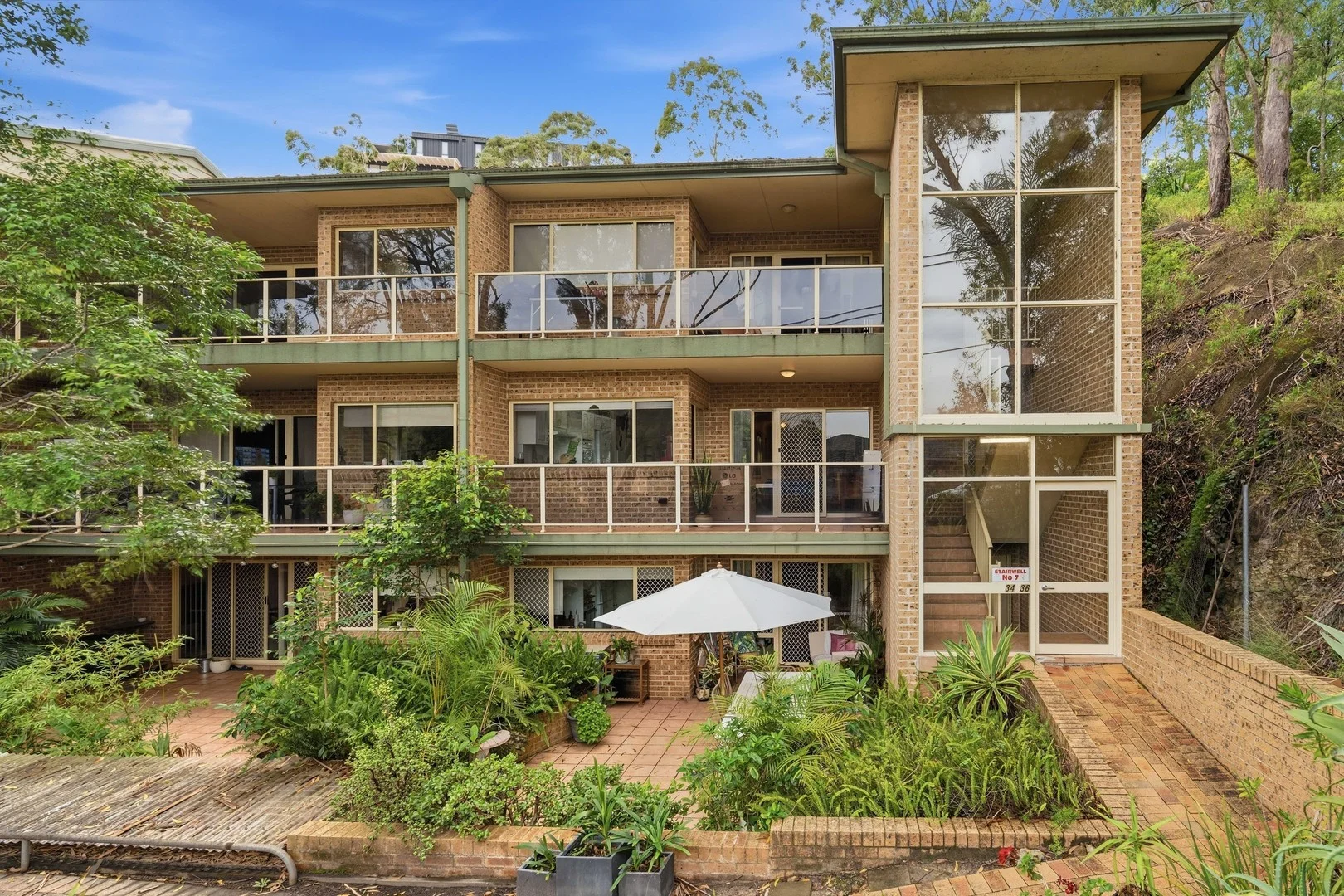 UNIT 35/117 John Whiteway Drive, Gosford NSW 2250