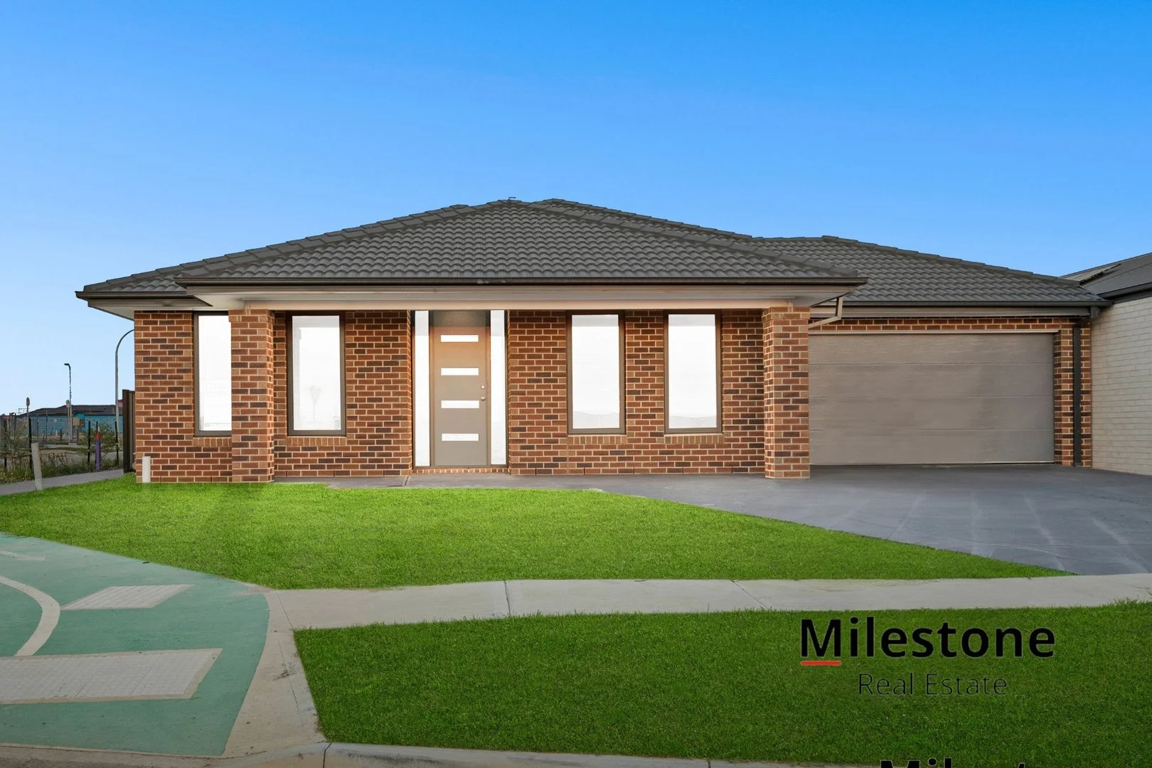38 Eildon Avenue, Clyde VIC 3978