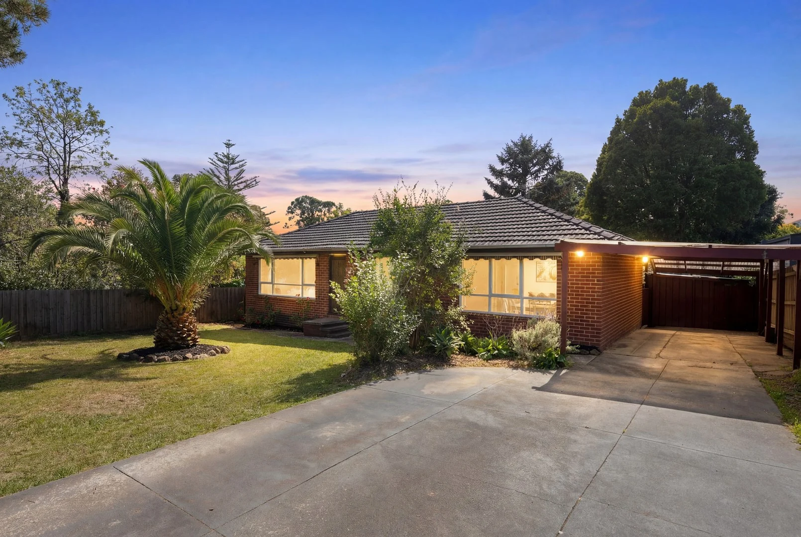 22 Carnarvon Avenue, The Basin VIC 3154