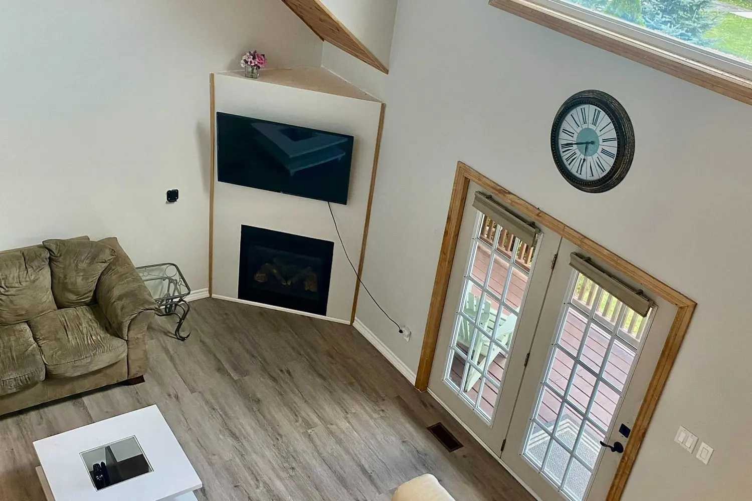 Additional image 3 of 71889 Sunridge Crescent