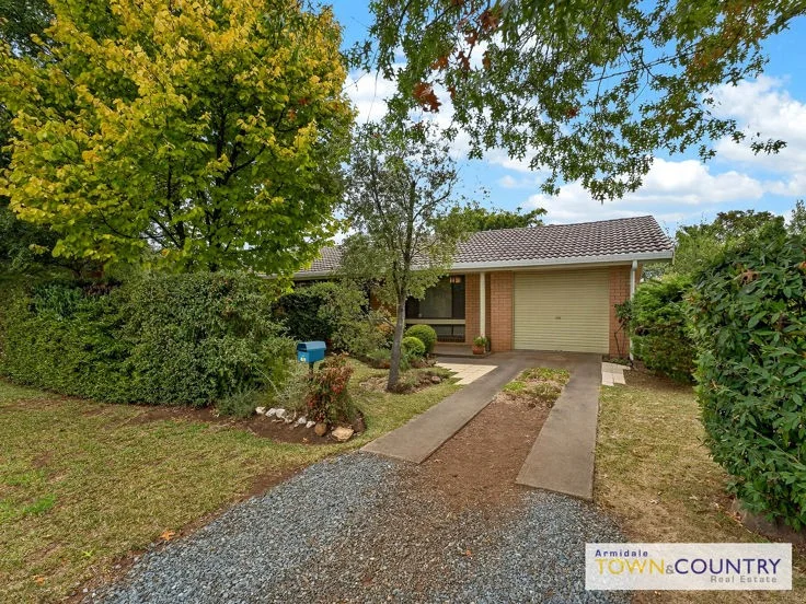 25 Dalton Drive, Armidale NSW 2350
