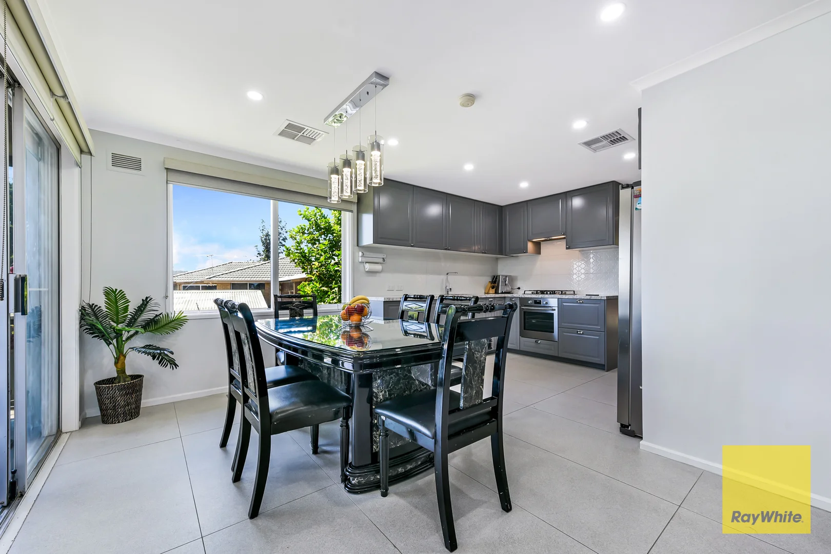 Additional image 4 of 1 Rapanea Court, Endeavour Hills VIC 3802