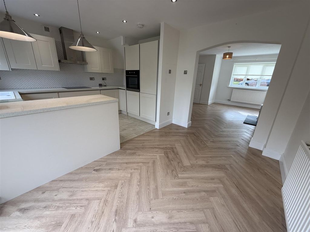Additional image 11 of 3 bed detached house for saleClos Y Gelli, Llanelli SA14
