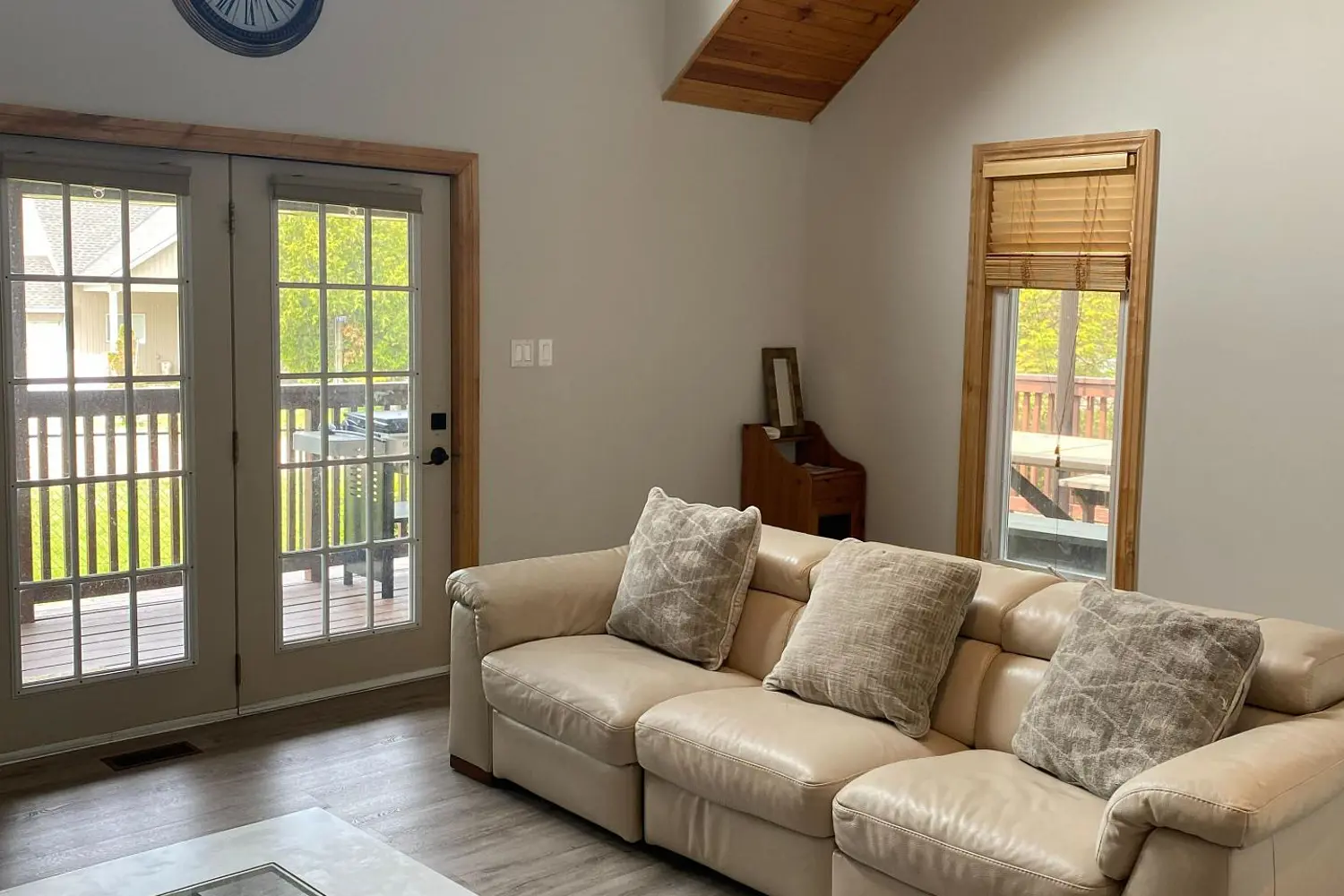 Additional image 2 of 71889 Sunridge Crescent