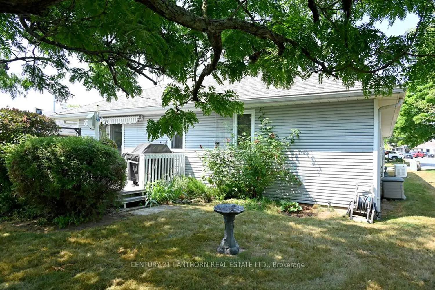 26 Heritage Drive photo 2