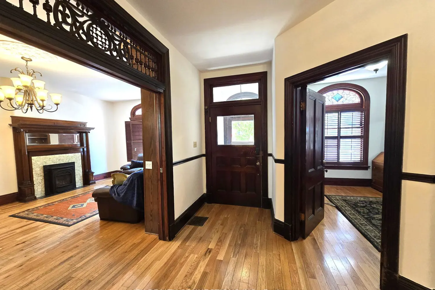 208 King Street photo 4