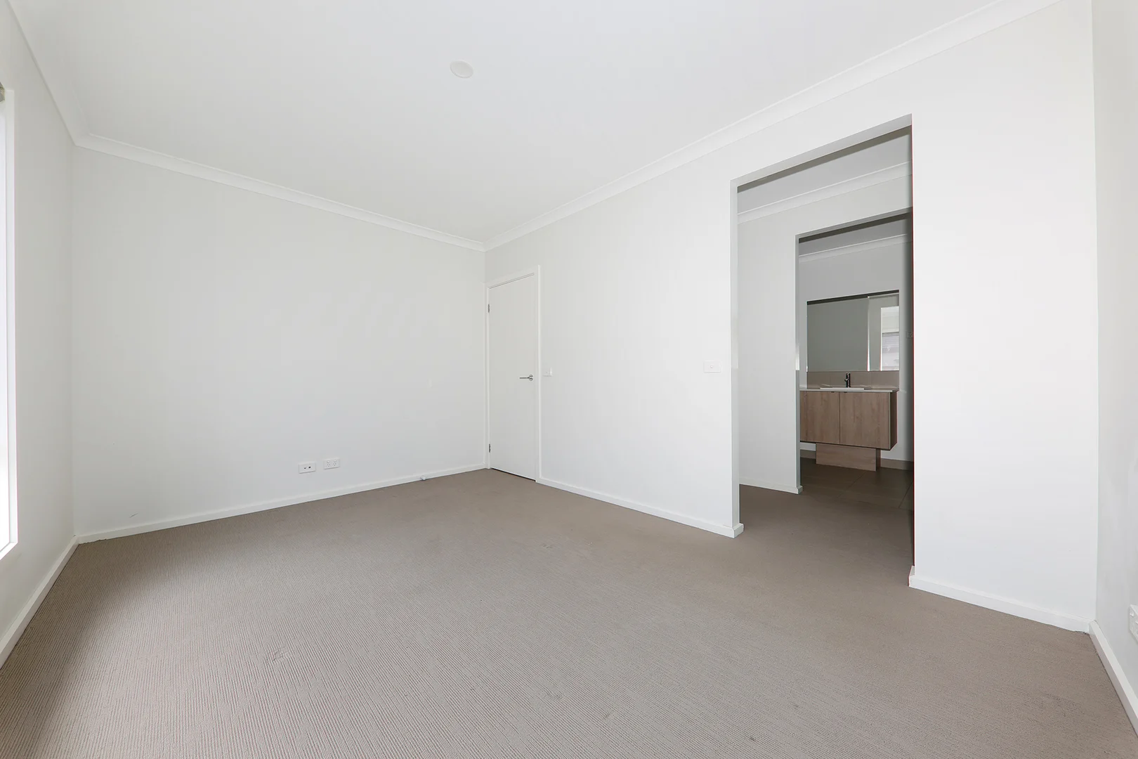 Additional image 4 of 18 Wicket Road, Clyde VIC 3978