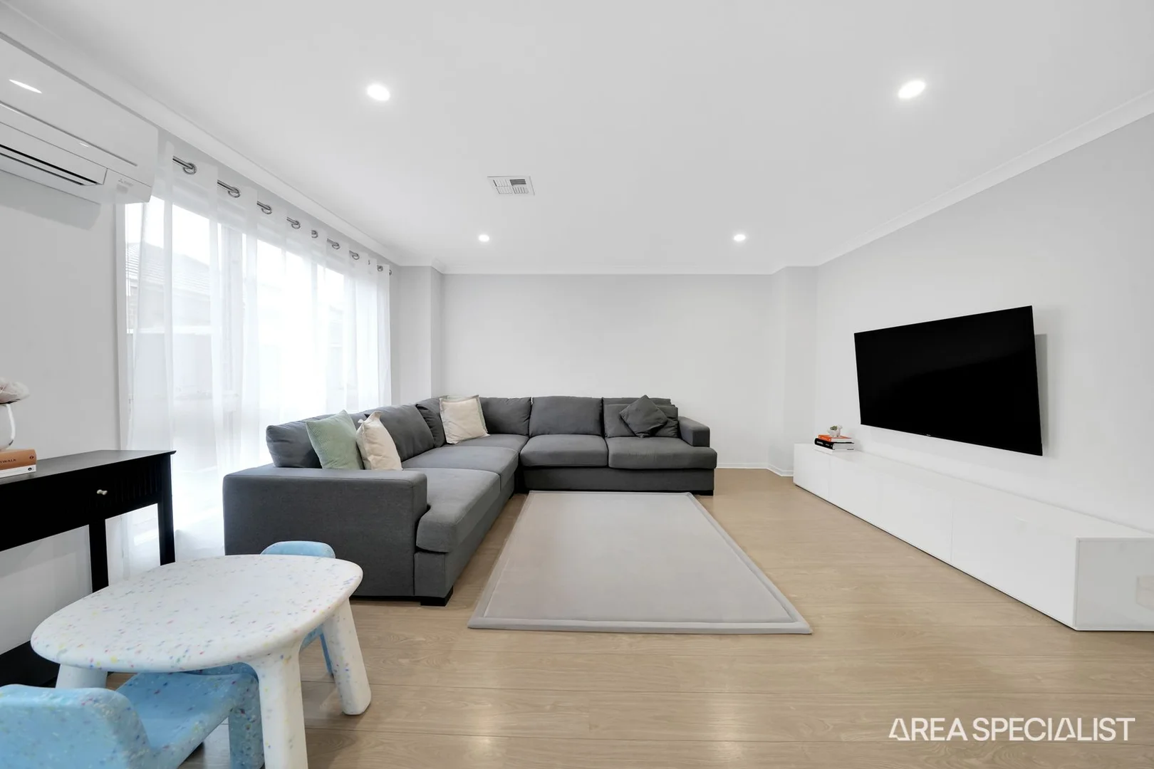 Additional image 8 of 5 Harry Drive, Thornhill Park VIC 3335