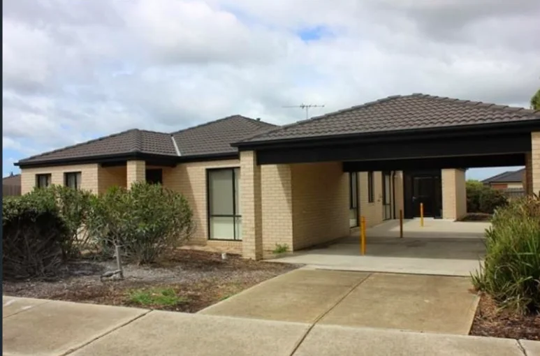 r5/3 Blackheath Mews, Waurn Ponds VIC 3216