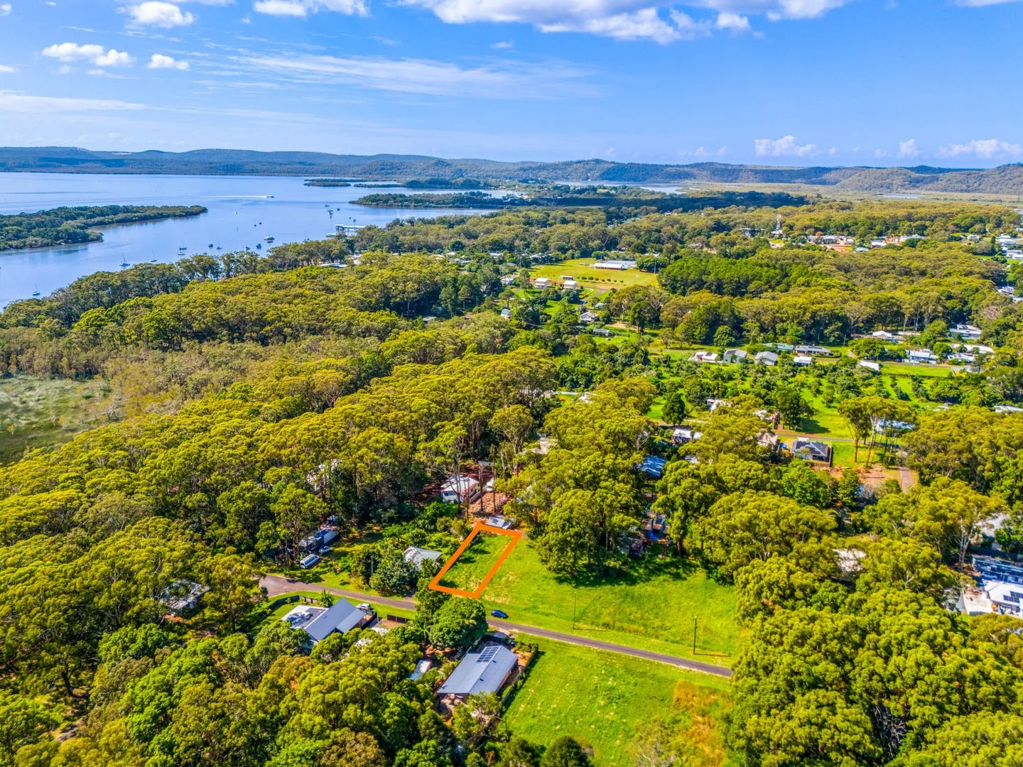 20 Oaklea Street, Russell Island QLD 4184