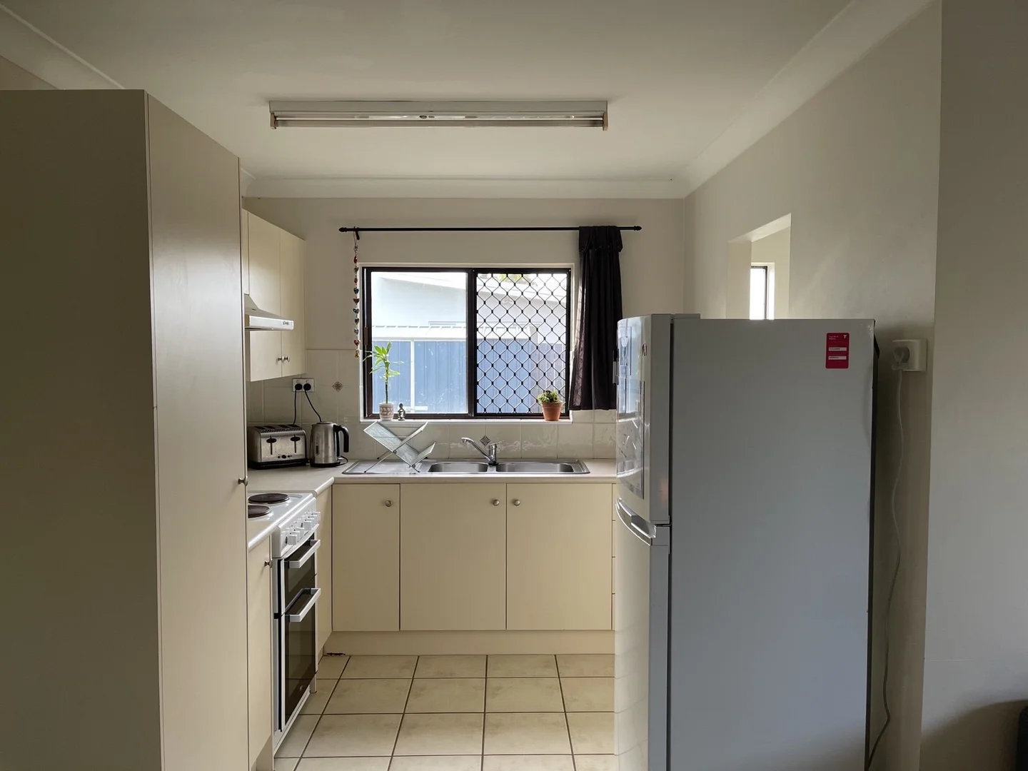 Additional image 4 of 2/25 Saleng Cres, Warana QLD 4575