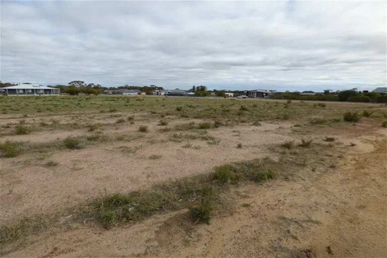 Additional image 3 of 6 Whitfield Way, Merredin WA 6415