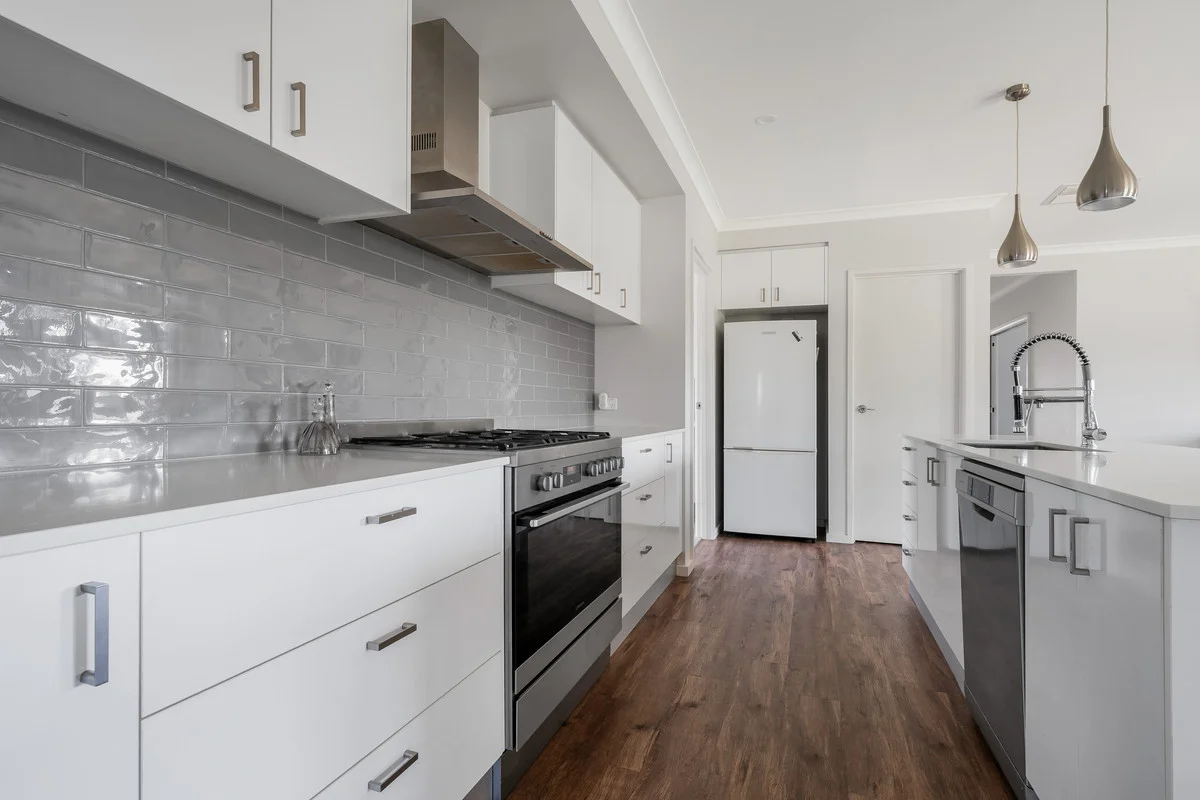 Additional image 3 of 140 Read Street, Howlong NSW 2643
