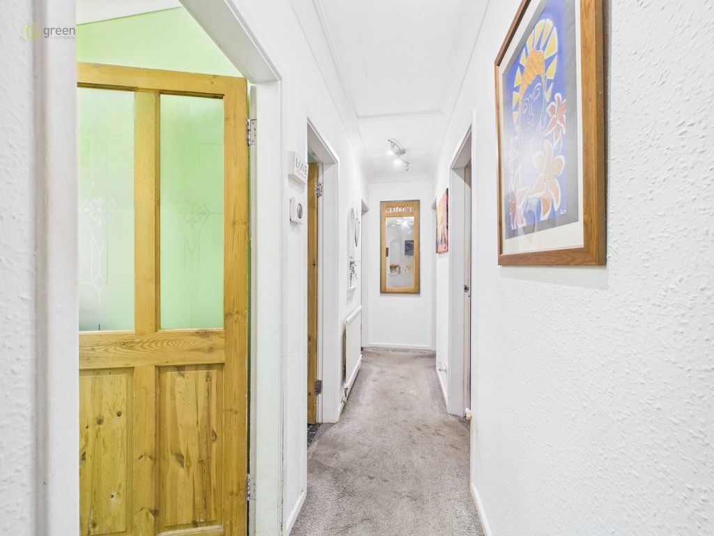 2 bed flat for salePenns Court, Eachelhurst Road, Sutton Coldfield B76 photo 5