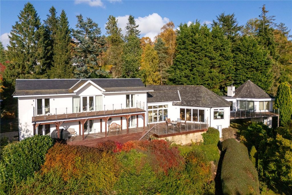 5 bed detached house for saleRockmount, Callum's Hill, Crieff, Perthshire PH7