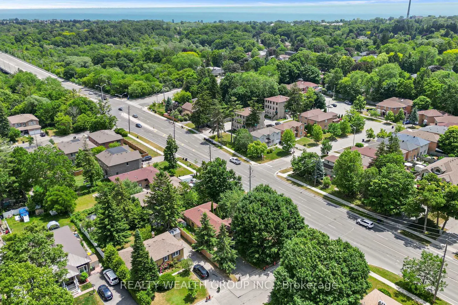 Additional image 8 of 4450 Lawrence Avenue