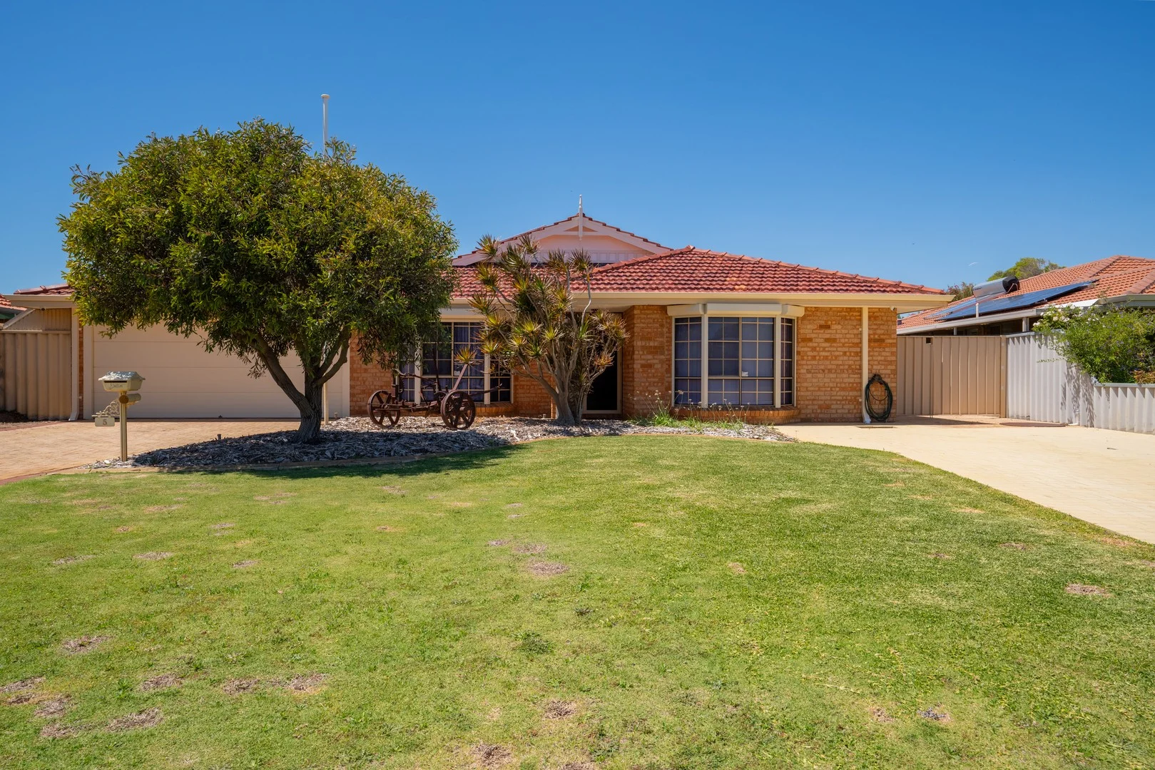 5 Stern Close, Waikiki WA 6169