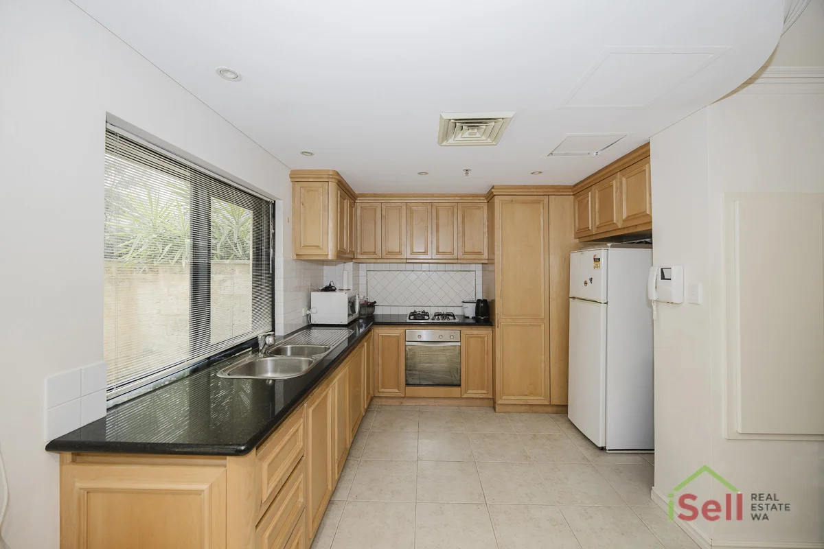 307/2 St Georges Terrace, Perth WA 6000 photo 4