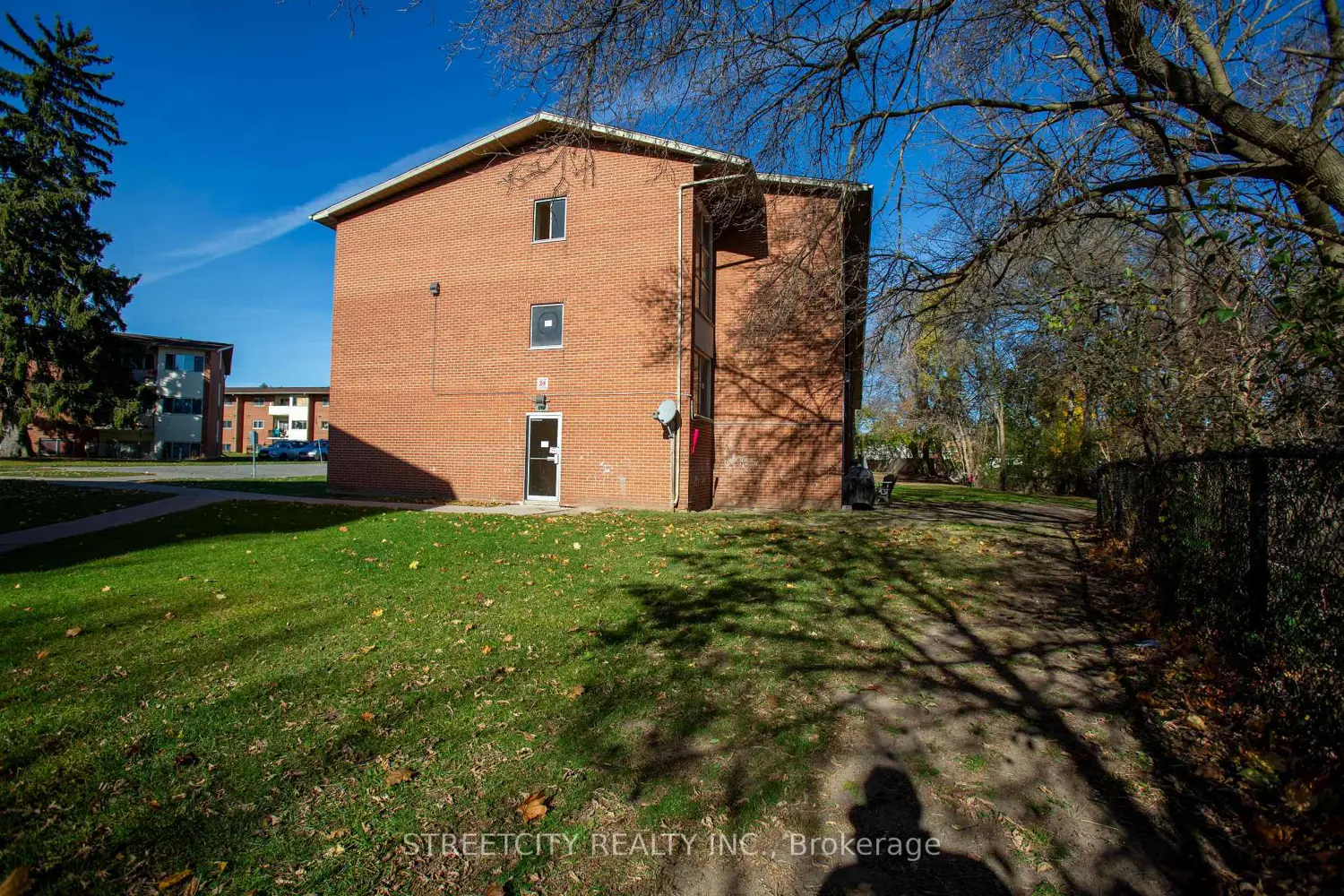 Additional image 17 of 1172 Hamilton Road 210
