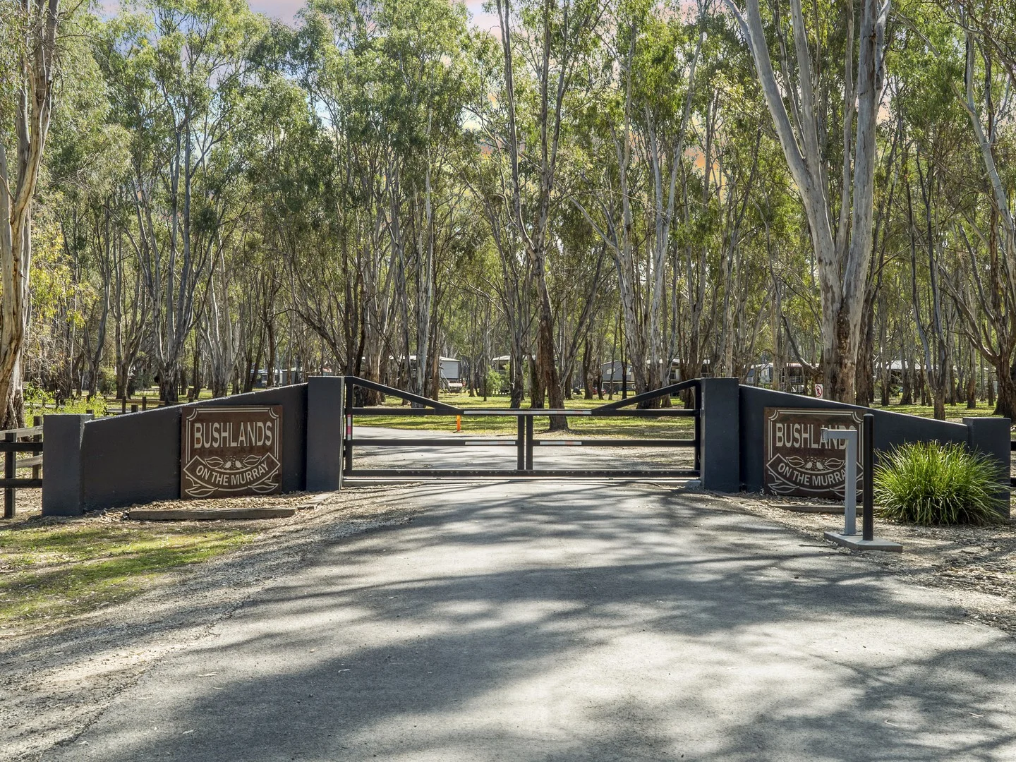 13 Bushlands Road, Tocumwal NSW 2714