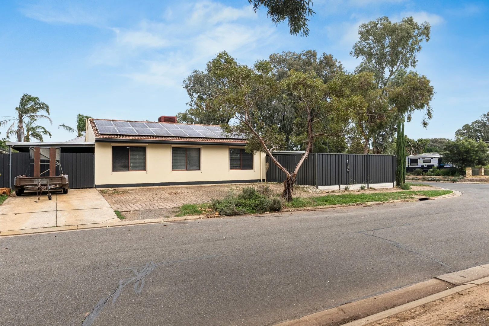 1 Kentwood Drive, Paralowie SA 5108
