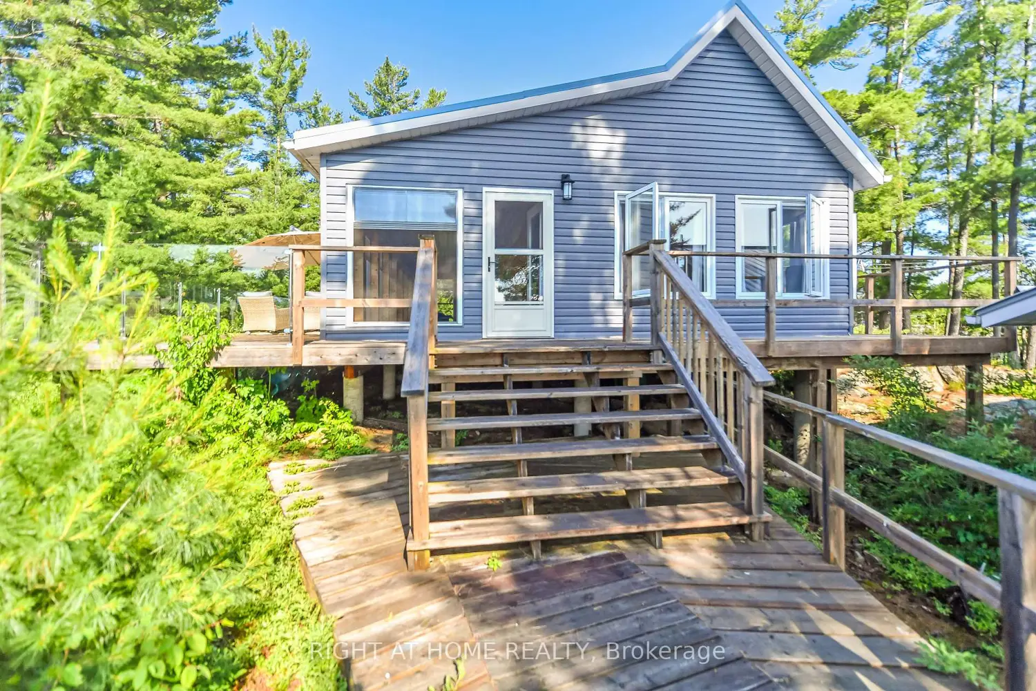 Pcl 15460 Island 166 Island photo 2