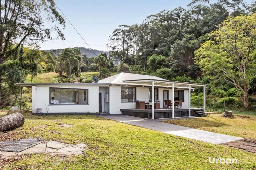 33 Farm Road, Kembla Grange NSW 2526
