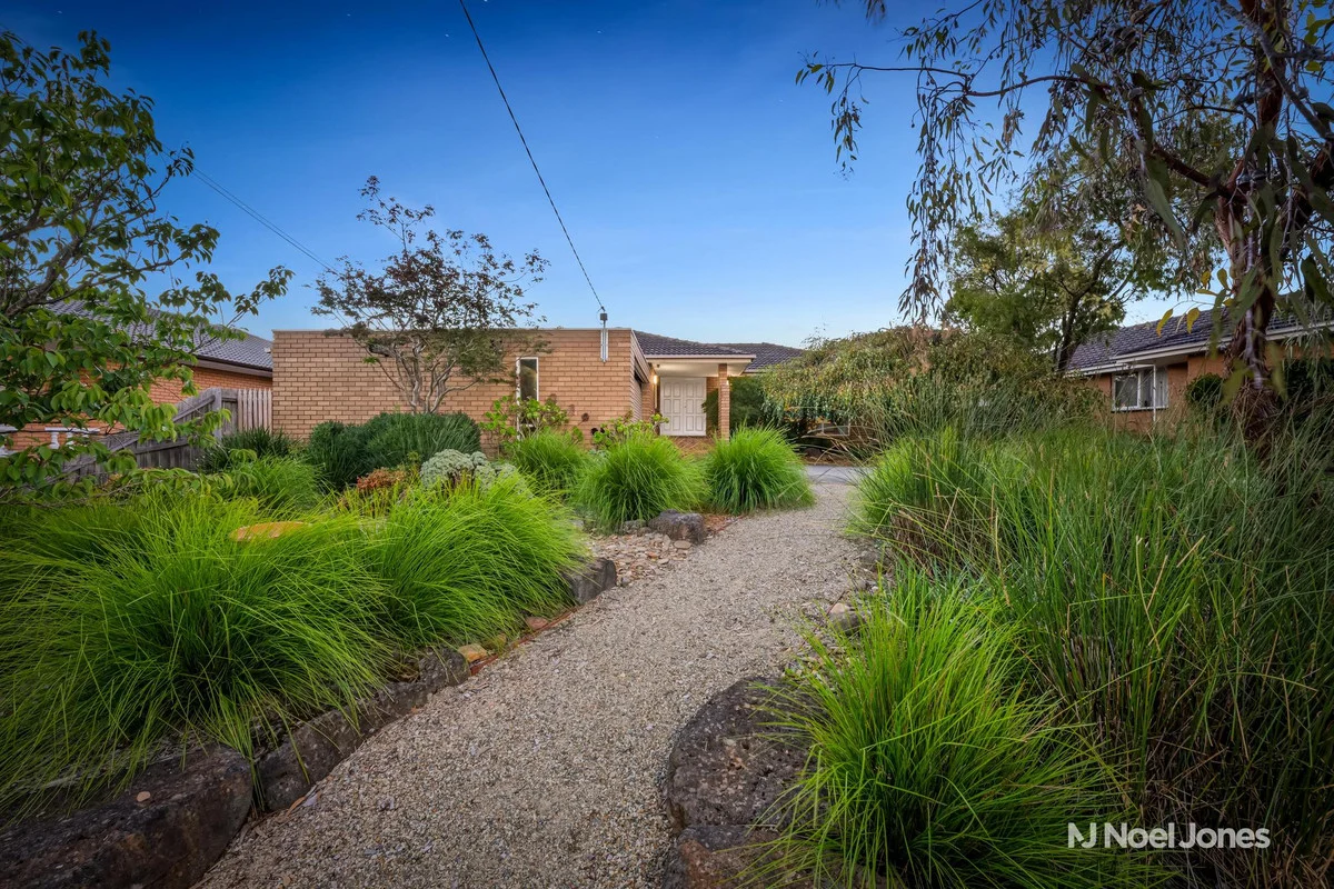 61 Parkvalley Drive, Chirnside Park VIC 3116