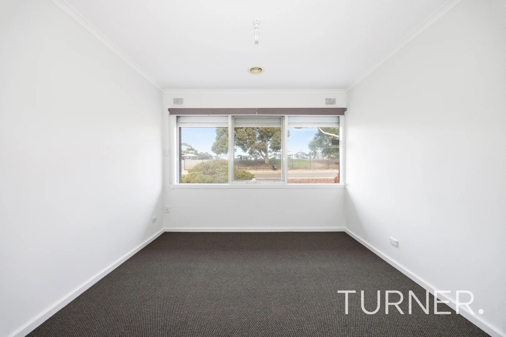 Additional image 10 of 11 Justin Cres, Christie Downs SA 5164