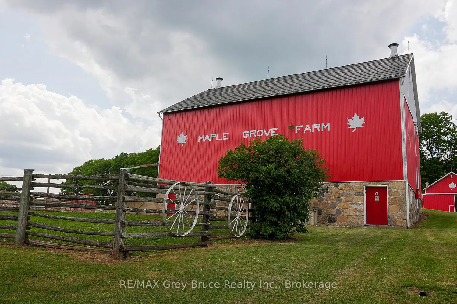 Additional image 5 of 319144 Grey Road 1