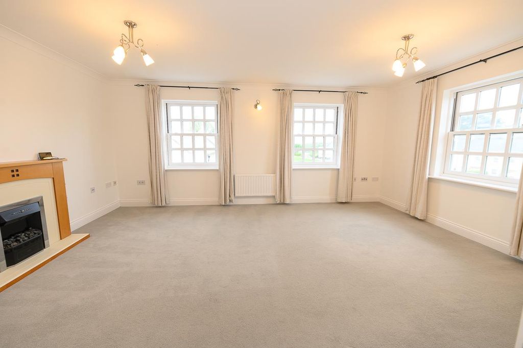 Additional image 7 of 2 bed flat for saleParnell Road, Stoke Park, Bristol BS16