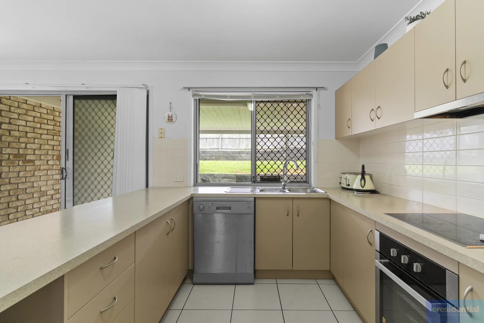 Additional image 11 of 51 Ivanhoe Drive, Edens Landing QLD 4207