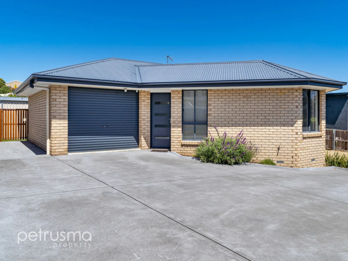 9A Yolla Street, Rose Bay TAS 7015
