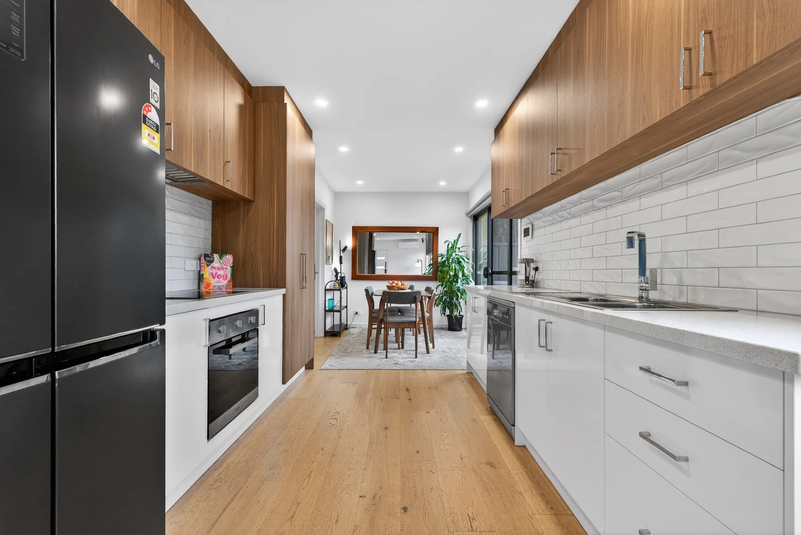 Additional image 4 of 5/209 Broadway, Reservoir VIC 3073
