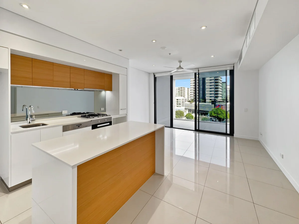 3064/37 Finnegan Street, Hamilton QLD 4007